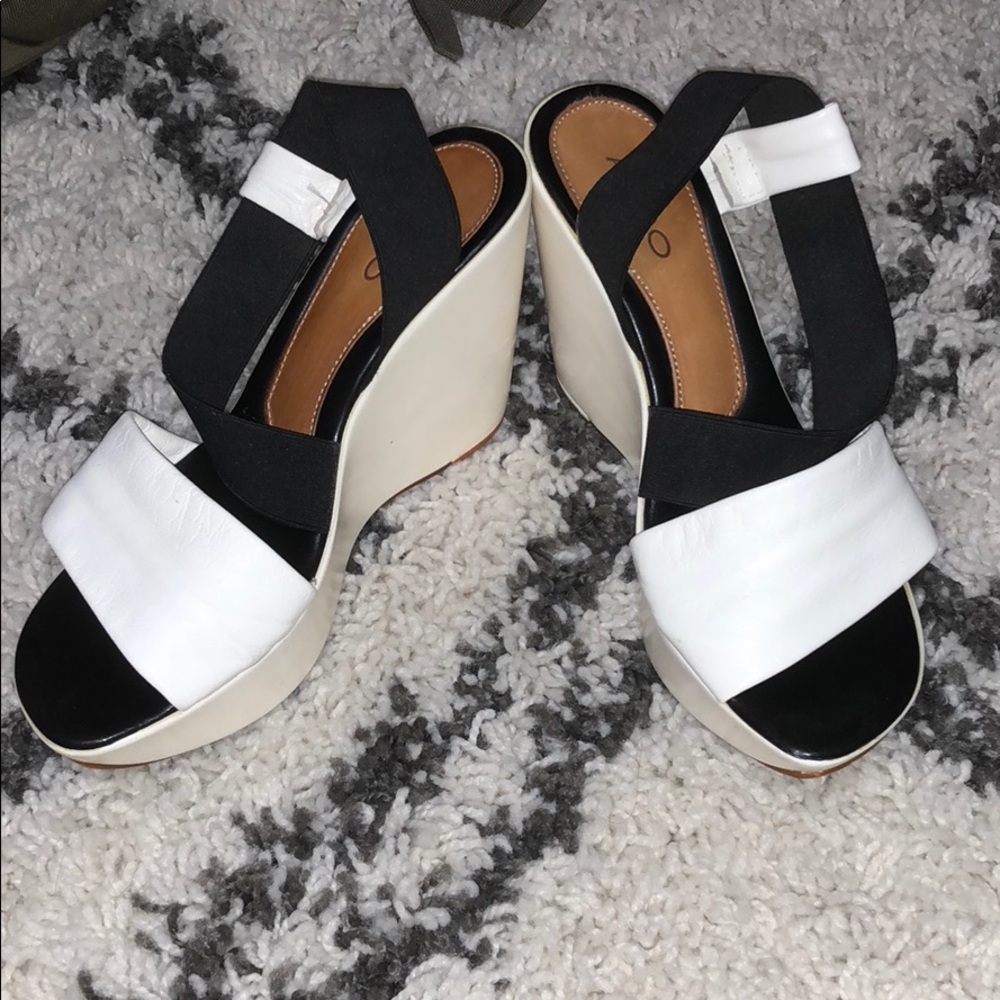 Aldo Wedges